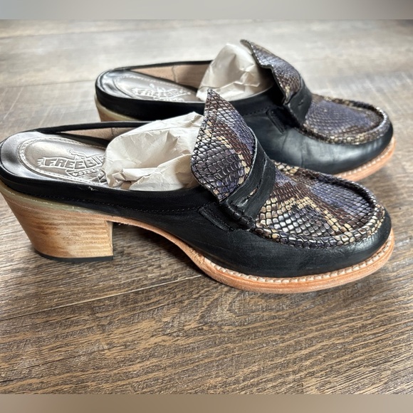 Freebird Black and Brown Heels - Picture 3 of 5